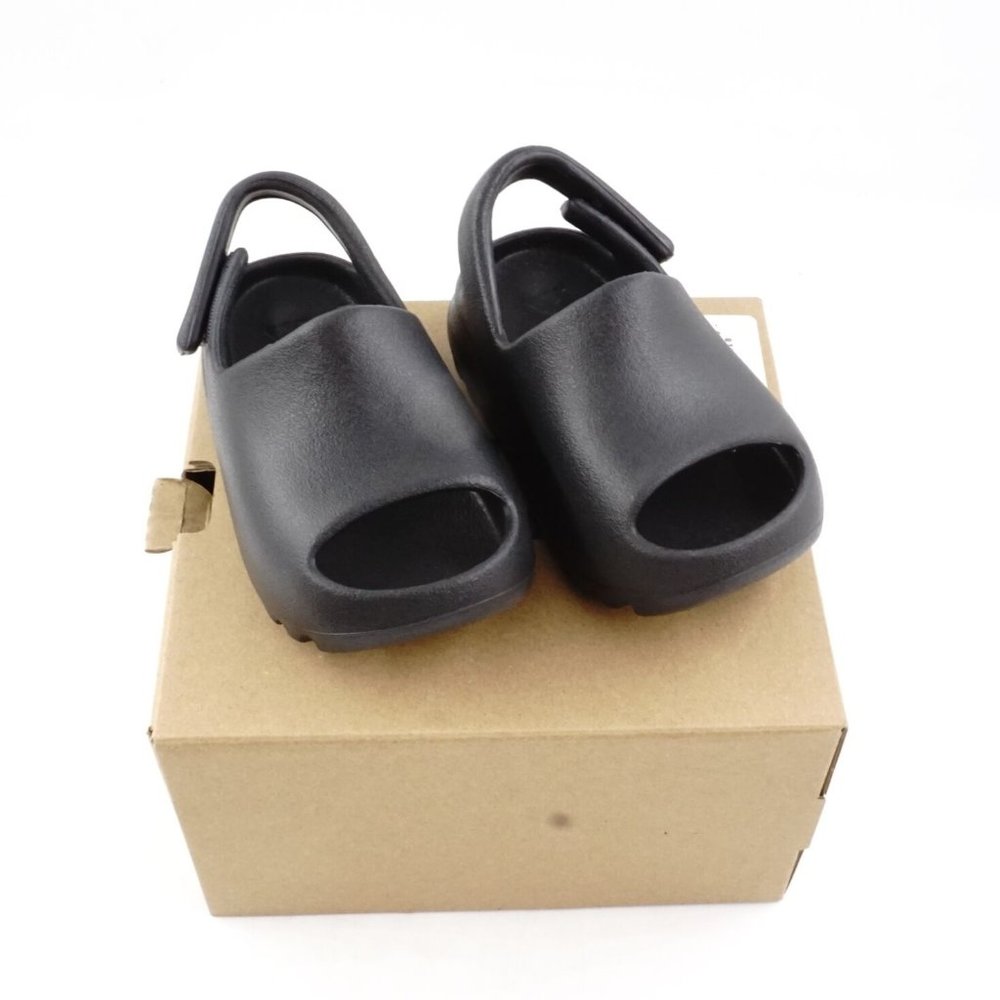 Adidas Original Yeezy Slide Onyx (Kids) in Black HQ4118 -  FCM29
